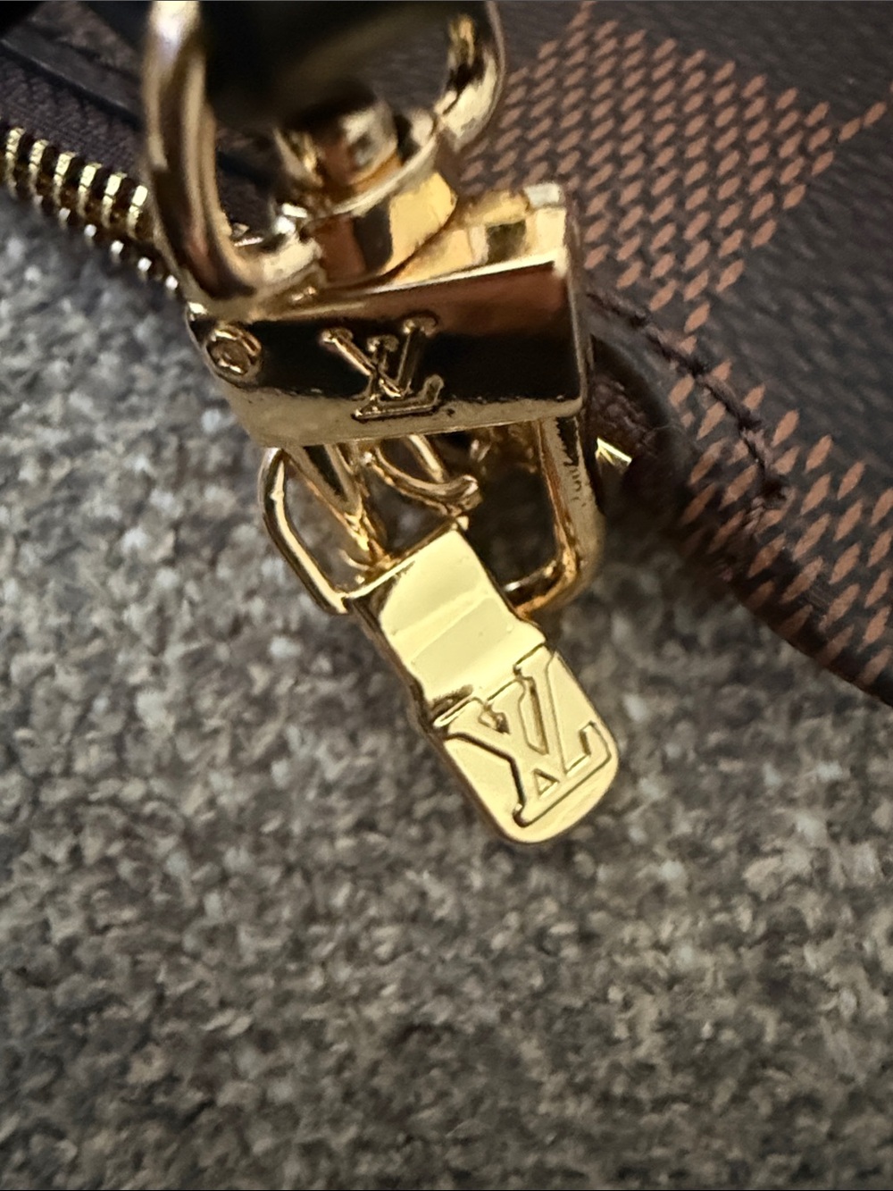 Brown Checkered Wristlet Clutch - Picture 4 of 6